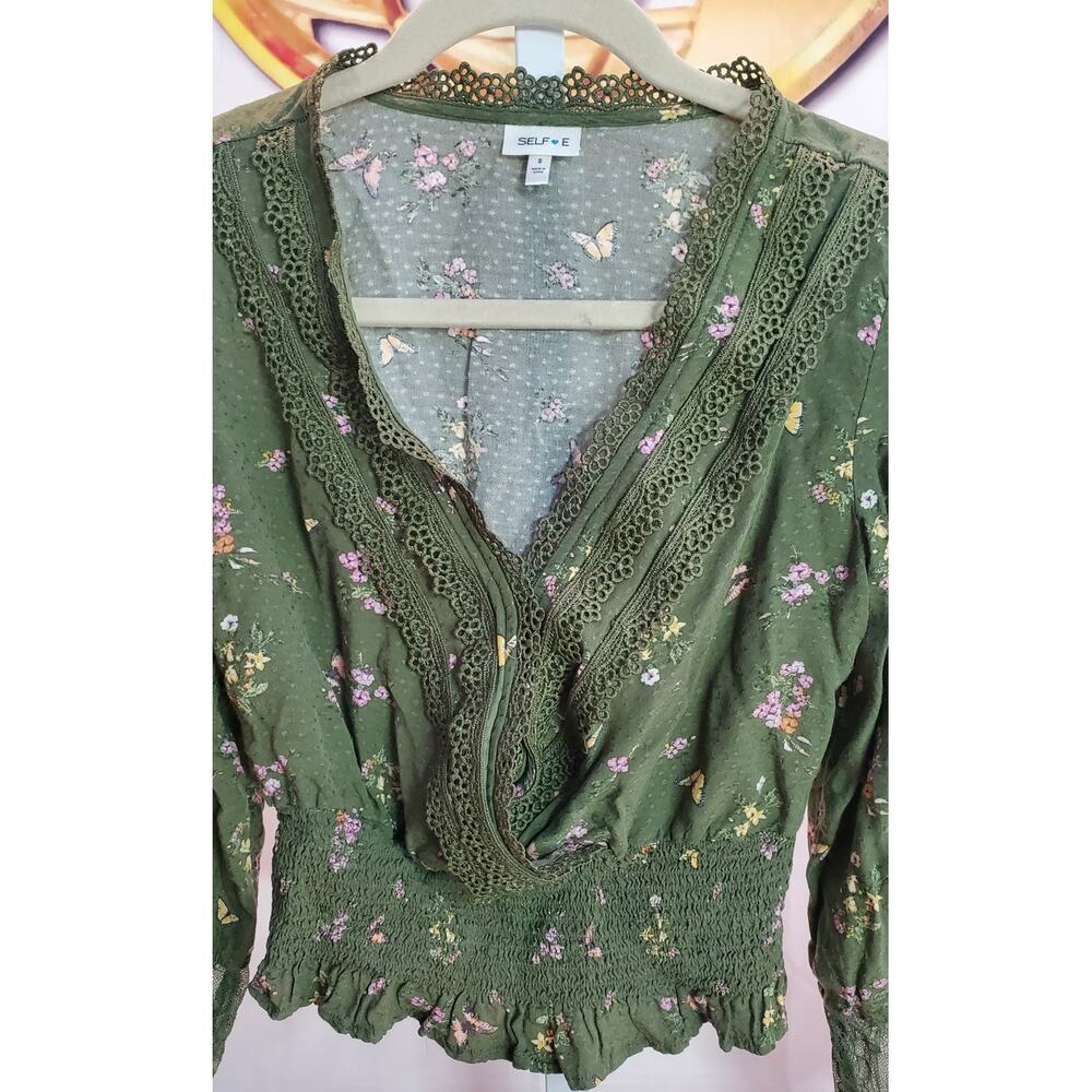 Selfie Olive Floral Lace Blouse Small - Picture 3 of 7